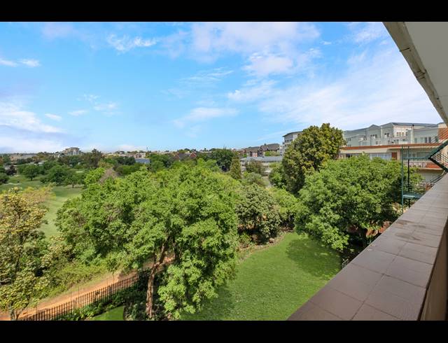 3 BEDROOM APARTMENT FOR SALE IN ILLOVO